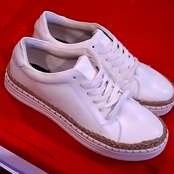 Nautica Mineola  Lace up Sneakers, White  7.5 - Picture 1 of 8